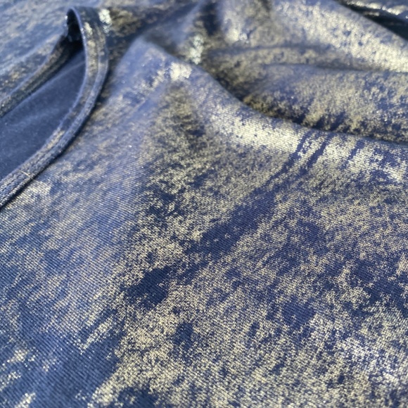 Metallic Lularoe Elegant Collection Irma Tunic Small Blue Metallic - Picture 4 of 6